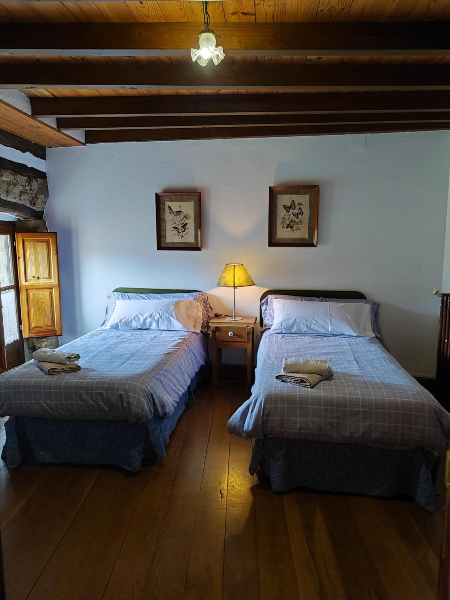 Casa Simon Guest House Cervera De Pisuerga Exterior photo