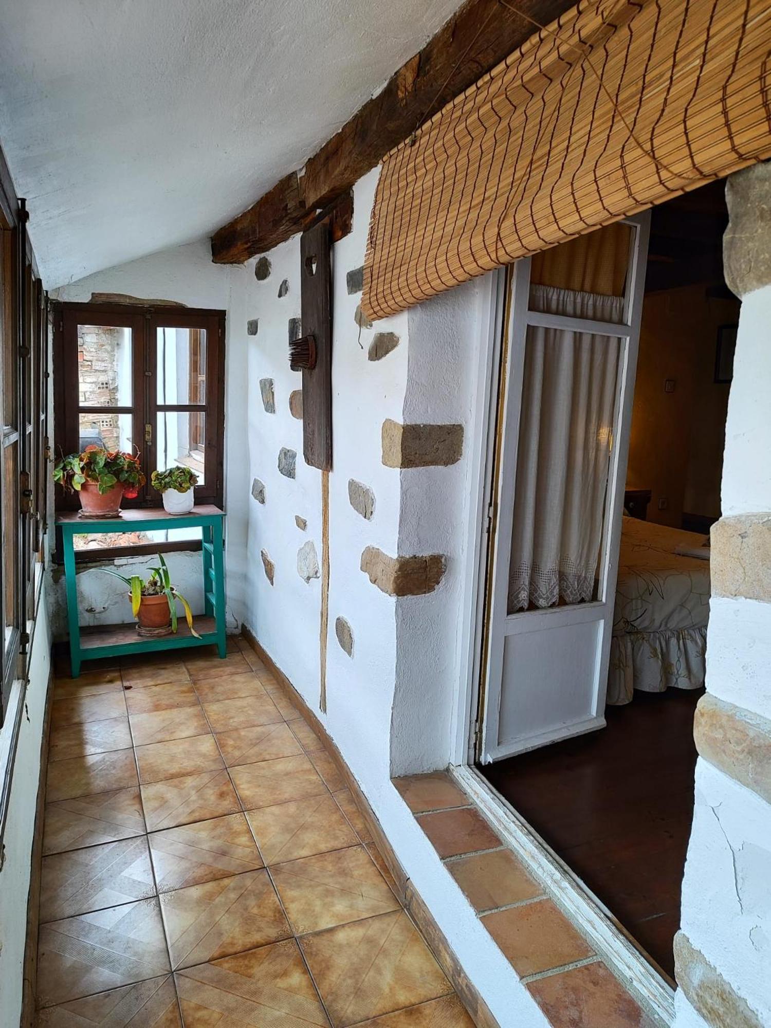 Casa Simon Guest House Cervera De Pisuerga Exterior photo