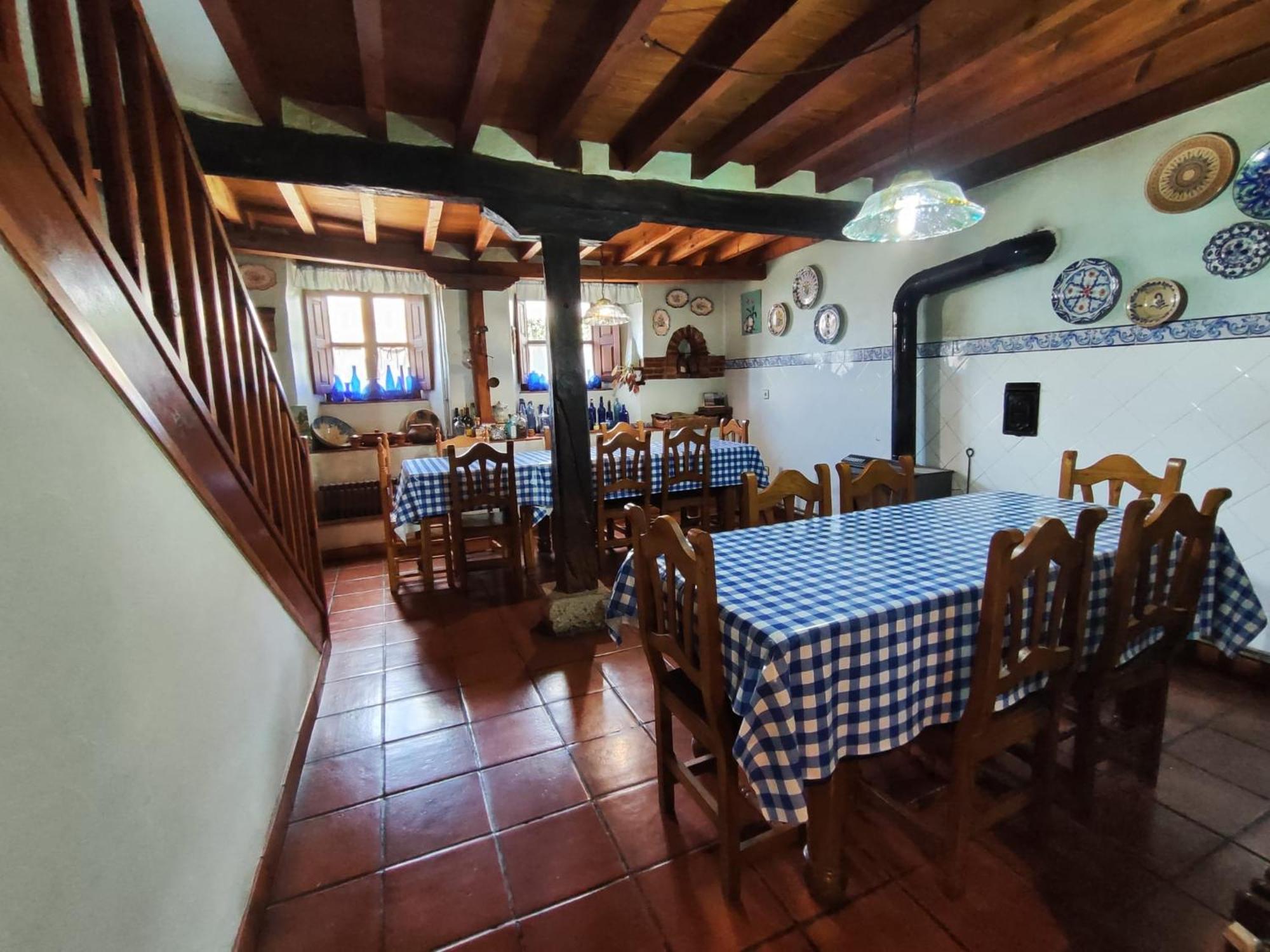 Casa Simon Guest House Cervera De Pisuerga Exterior photo
